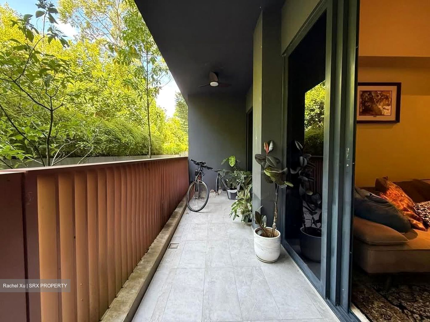 Royalgreen (D10), Condominium #539012761